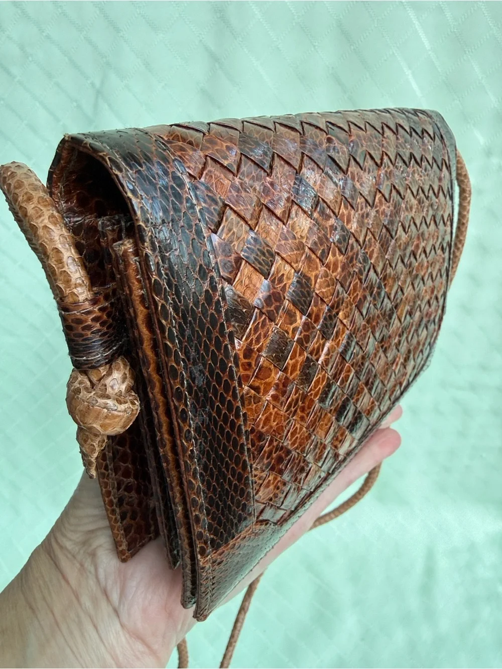 Vintage Brown Woven Snake Skin Crossbody Bag